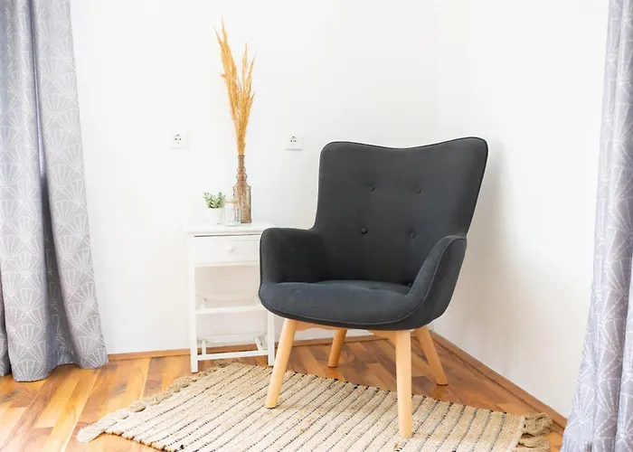 Am Freibad ليوتسشاخ