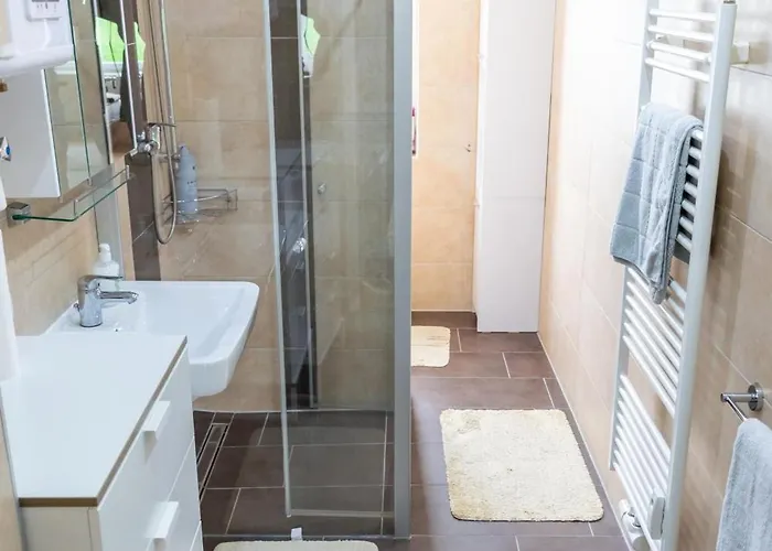 Am Freibad Leutschach